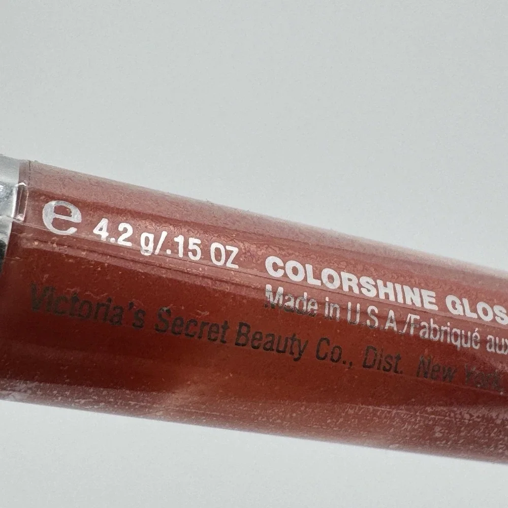 Victoria's Secret Color Shine Lip Gloss Life's‎ A Peach 4.2g